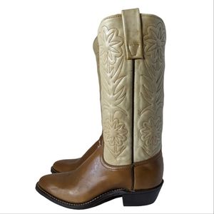 Vintage 70s Acme Cowboy Western Boots Brown & Tan Size 6 run small